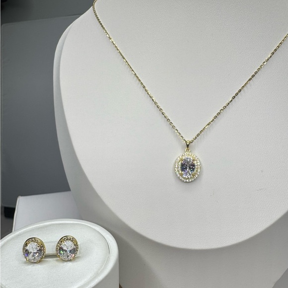 Elegant 18K Gold and Sterling Silver Necklace & Earring Set - Picture 1 of 9